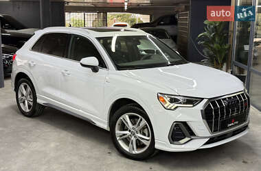 Позашляховик / Кросовер Audi Q3 2019 в Одесі