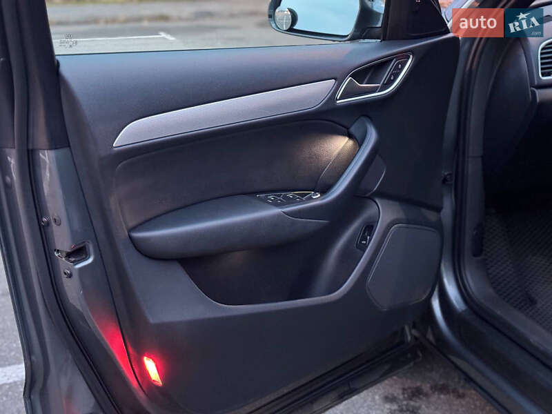 Позашляховик / Кросовер Audi Q3 2016 в Києві фото 8 Позашляховик / Кросовер Audi Q3 2016 в Києві