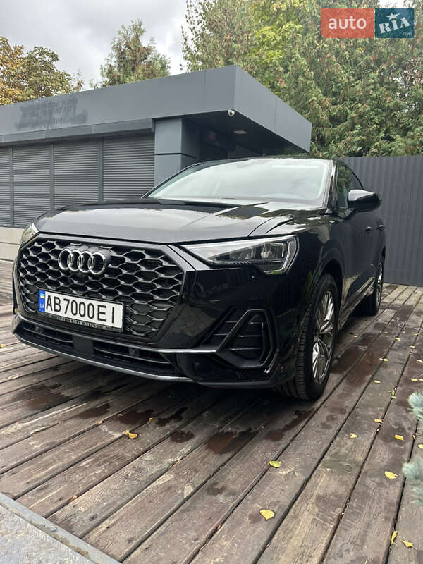 Позашляховик / Кросовер Audi Q3 2022 в Вінниці фото 5 Позашляховик / Кросовер Audi Q3 2022 в Вінниці