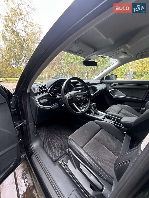 Позашляховик / Кросовер Audi Q3 2022 в Вінниці фото 15 Позашляховик / Кросовер Audi Q3 2022 в Вінниці