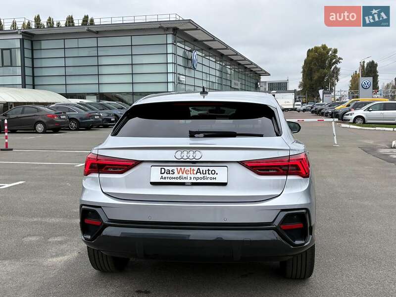 Позашляховик / Кросовер Audi Q3 2024 в Києві