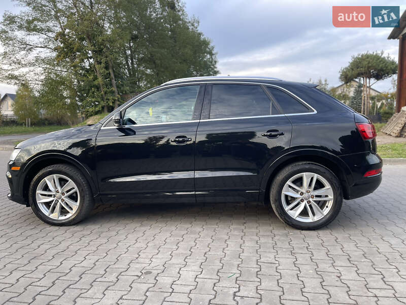 Позашляховик / Кросовер Audi Q3 2016 в Луцьку