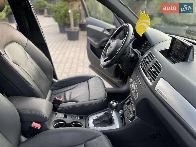 Позашляховик / Кросовер Audi Q3 2016 в Луцьку