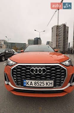 Позашляховик / Кросовер Audi Q3 2019 в Києві