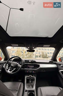 Позашляховик / Кросовер Audi Q3 2019 в  фото 16 Позашляховик / Кросовер Audi Q3 2019 в