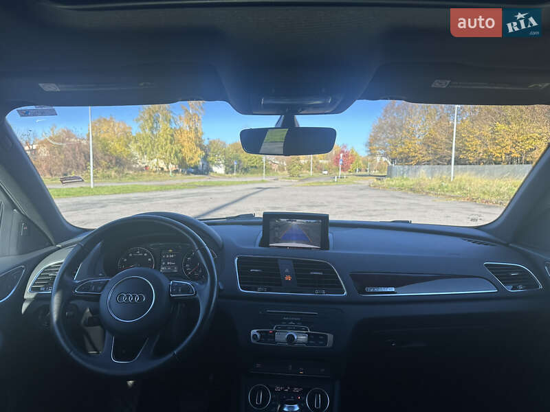 Внедорожник / Кроссовер Audi Q3 2015 в Львове