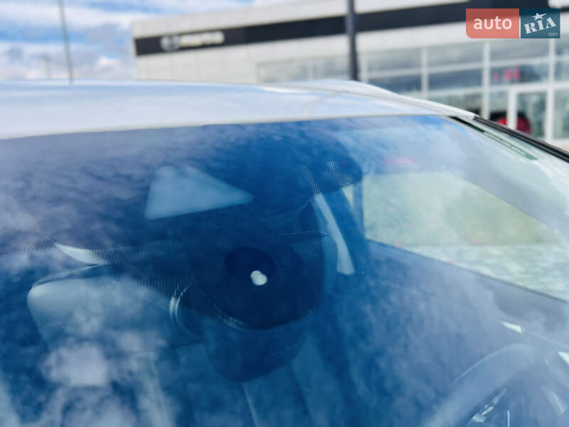 Позашляховик / Кросовер Audi Q3 2022 в Мукачевому