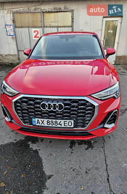 Внедорожник / Кроссовер Audi Q3 2021 в Харькове