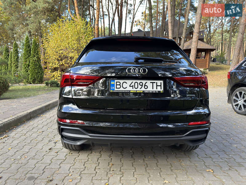 Позашляховик / Кросовер Audi Q3 2022 в Львові фото 5 Позашляховик / Кросовер Audi Q3 2022 в Львові