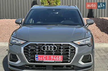 Позашляховик / Кросовер Audi Q3 2019 в Тернополі