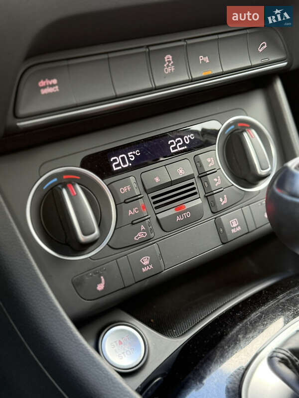 Позашляховик / Кросовер Audi Q3 2017 в Києві фото 15 Позашляховик / Кросовер Audi Q3 2017 в Києві