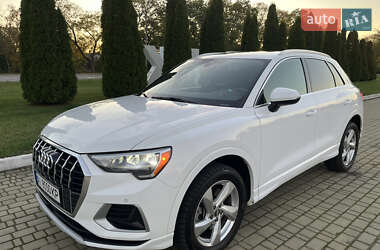 Позашляховик / Кросовер Audi Q3 2019 в Одесі