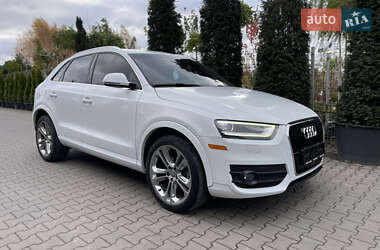 Внедорожник / Кроссовер Audi Q3 2015 в Луцке