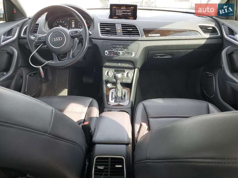 Позашляховик / Кросовер Audi Q3 2015 в Черкасах фото 8 Позашляховик / Кросовер Audi Q3 2015 в Черкасах