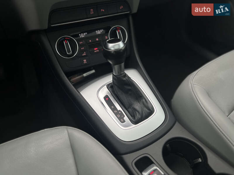 Позашляховик / Кросовер Audi Q3 2016 в Києві фото 28 Позашляховик / Кросовер Audi Q3 2016 в Києві