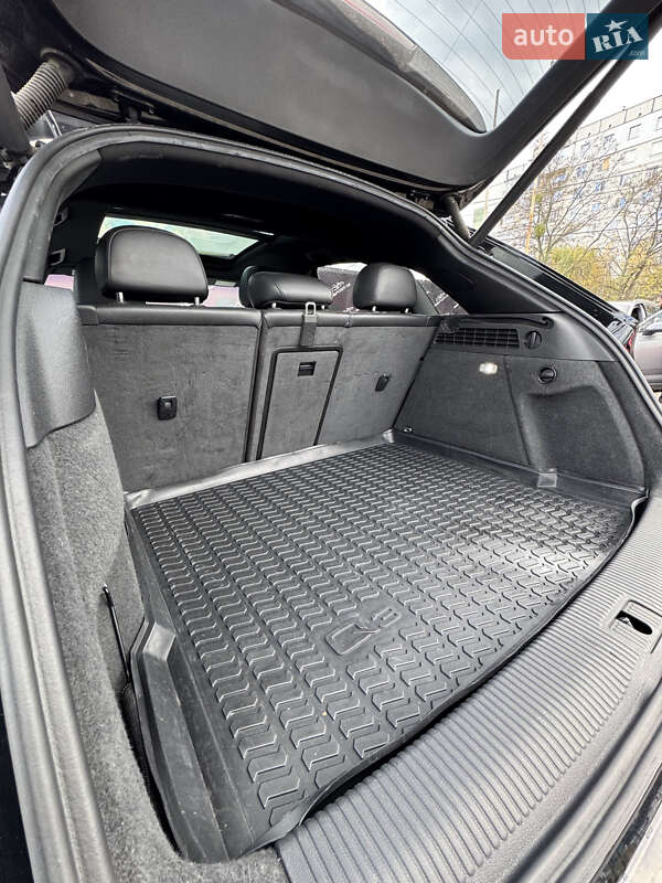 Позашляховик / Кросовер Audi Q3 2018 в Сумах фото 15 Позашляховик / Кросовер Audi Q3 2018 в Сумах