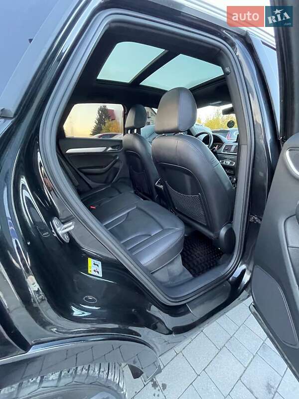 Позашляховик / Кросовер Audi Q3 2016 в Львові