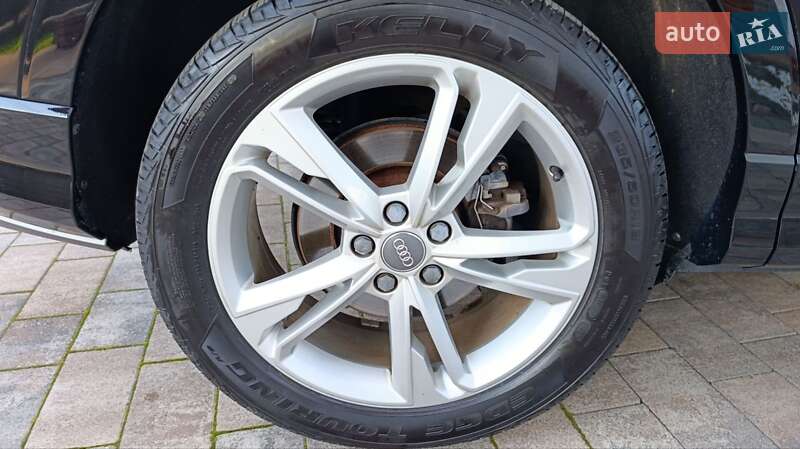 Внедорожник / Кроссовер Audi Q3 2019 в Стрые