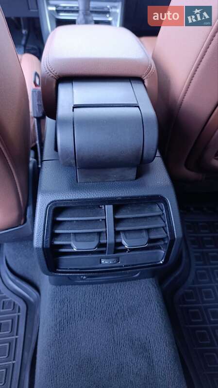 Внедорожник / Кроссовер Audi Q3 2019 в Стрые