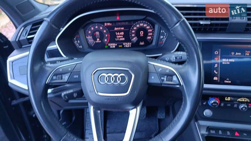 Внедорожник / Кроссовер Audi Q3 2019 в Стрые