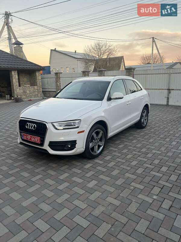 Позашляховик / Кросовер Audi Q3 2015 в Хмельницькому фото Позашляховик / Кросовер Audi Q3 2015 в Хмельницькому