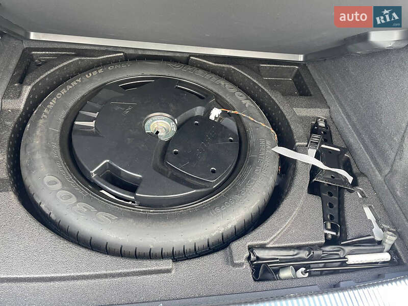 Внедорожник / Кроссовер Audi Q3 2016 в Ровно