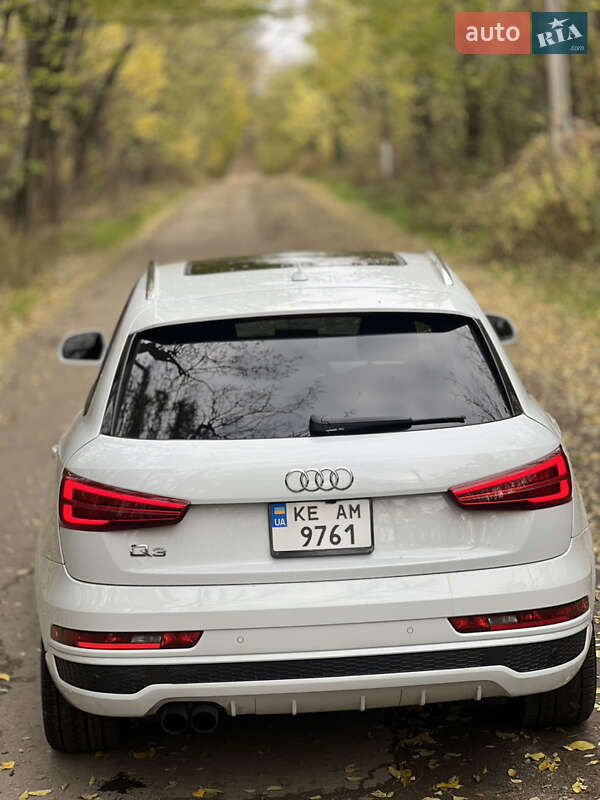 Внедорожник / Кроссовер Audi Q3 2018 в Днепре