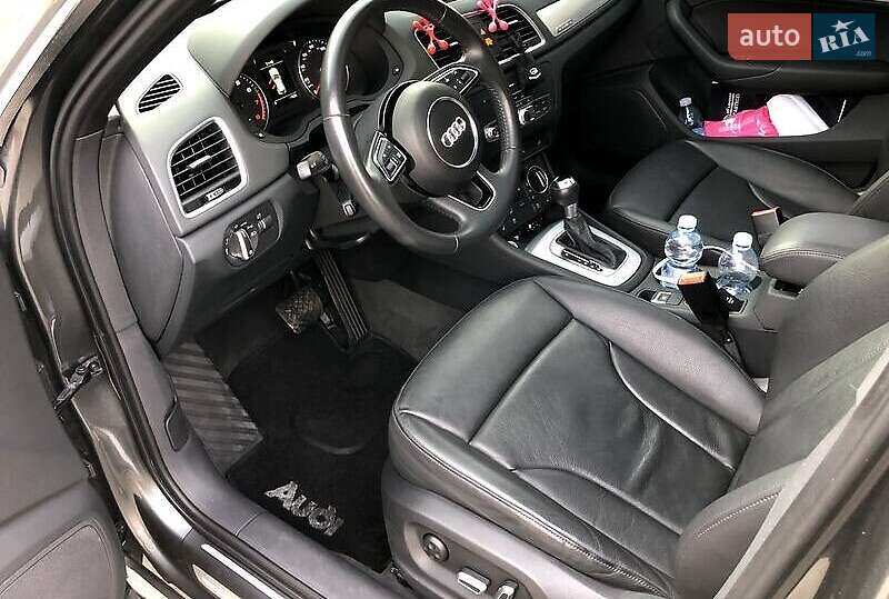 Внедорожник / Кроссовер Audi Q3 2018 в Киеве