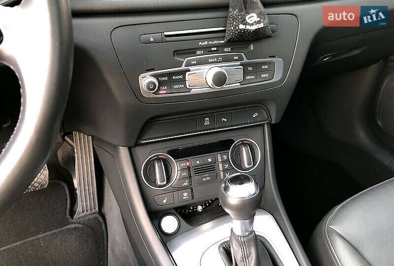 Внедорожник / Кроссовер Audi Q3 2018 в Киеве