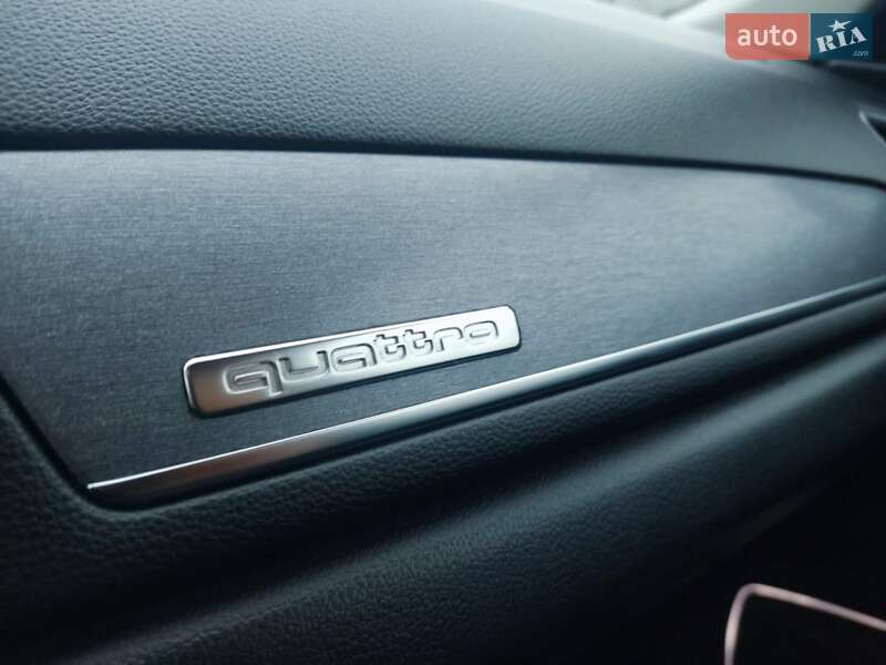 Внедорожник / Кроссовер Audi Q3 2014 в Бердичеве