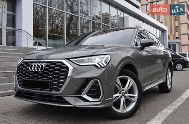 Позашляховик / Кросовер Audi Q3 2020 в Одесі