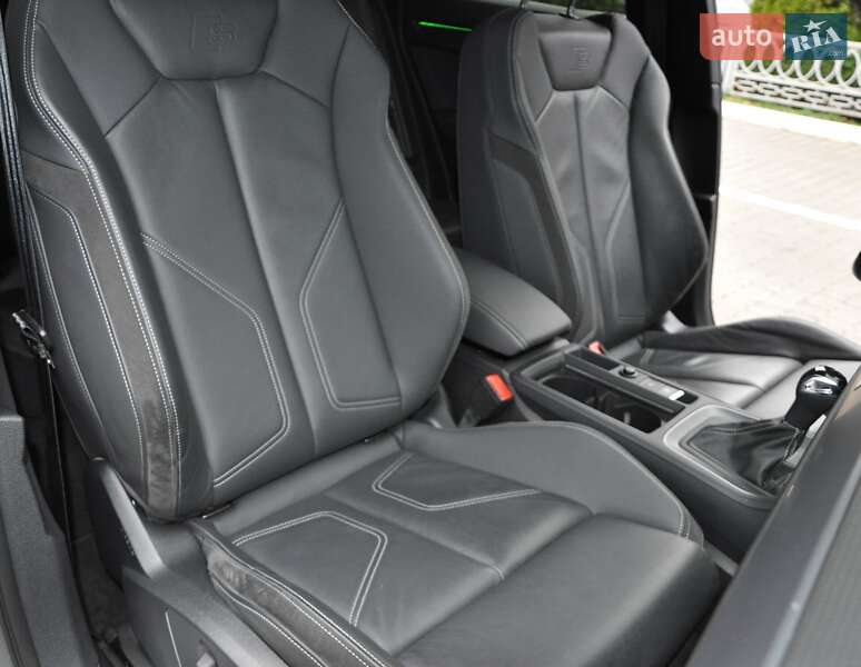 Внедорожник / Кроссовер Audi Q3 2020 в Одессе