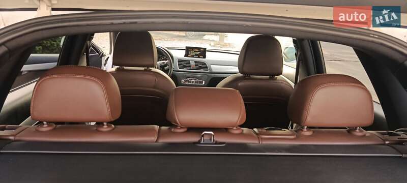 Внедорожник / Кроссовер Audi Q3 2017 в Львове