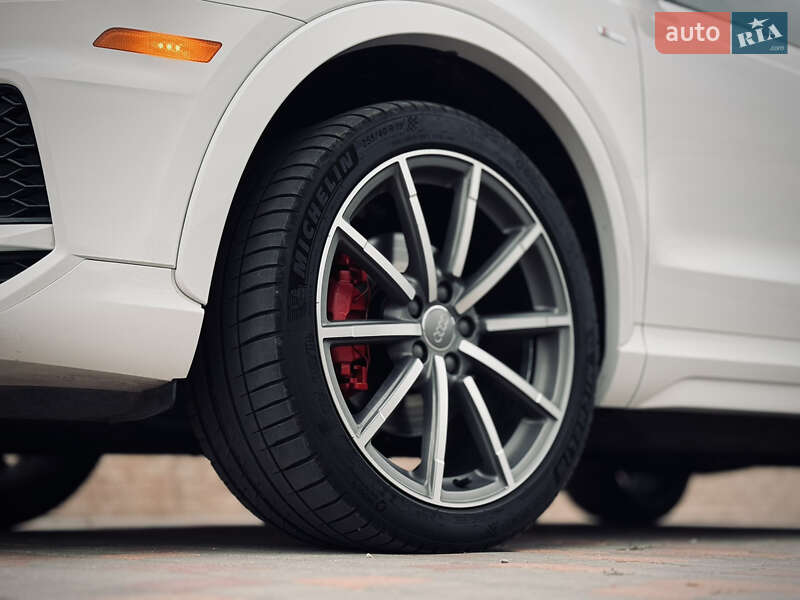 Позашляховик / Кросовер Audi Q3 2017 в Одесі
