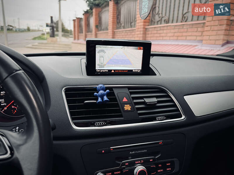 Позашляховик / Кросовер Audi Q3 2017 в Одесі