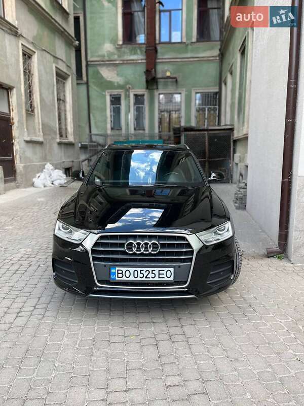 Позашляховик / Кросовер Audi Q3 2016 в Тернополі
