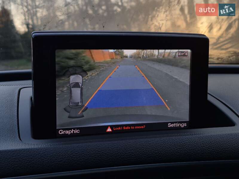 Позашляховик / Кросовер Audi Q3 2016 в Львові