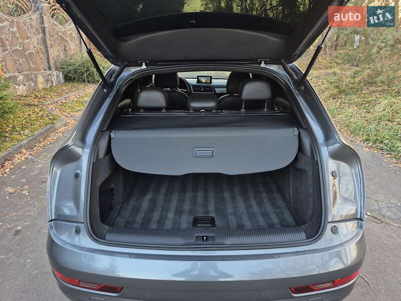 Позашляховик / Кросовер Audi Q3 2016 в Львові