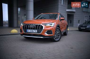 Позашляховик / Кросовер Audi Q3 2023 в Києві