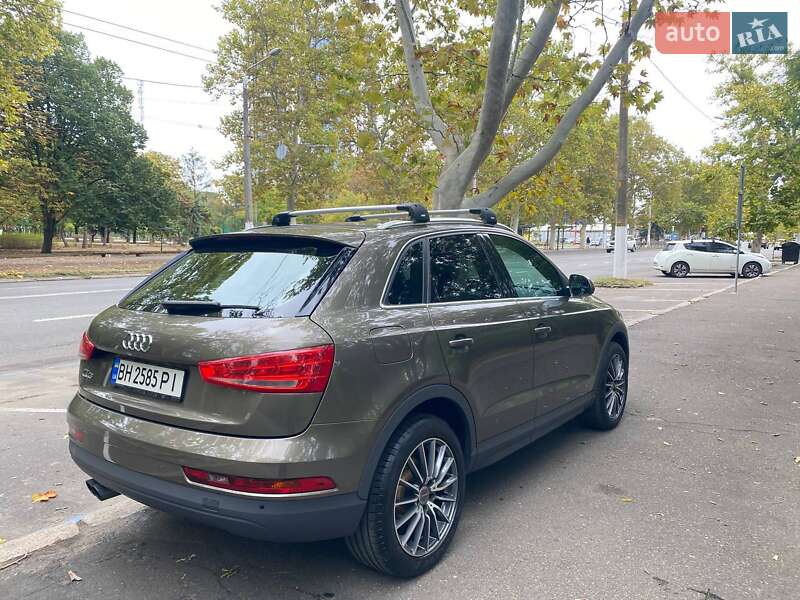 Позашляховик / Кросовер Audi Q3 2016 в Одесі