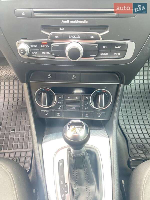 Позашляховик / Кросовер Audi Q3 2016 в Одесі