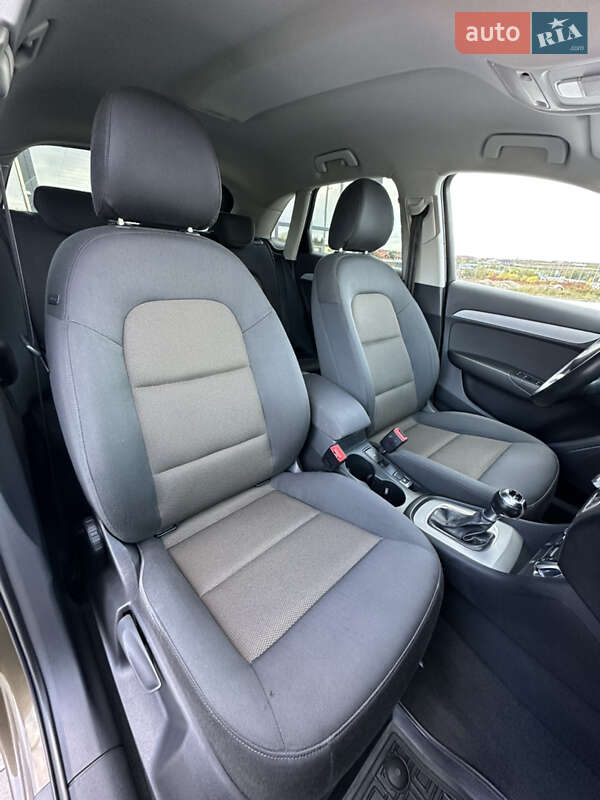 Внедорожник / Кроссовер Audi Q3 2012 в Тернополе фото 34 Внедорожник / Кроссовер Audi Q3 2012 в Тернополе