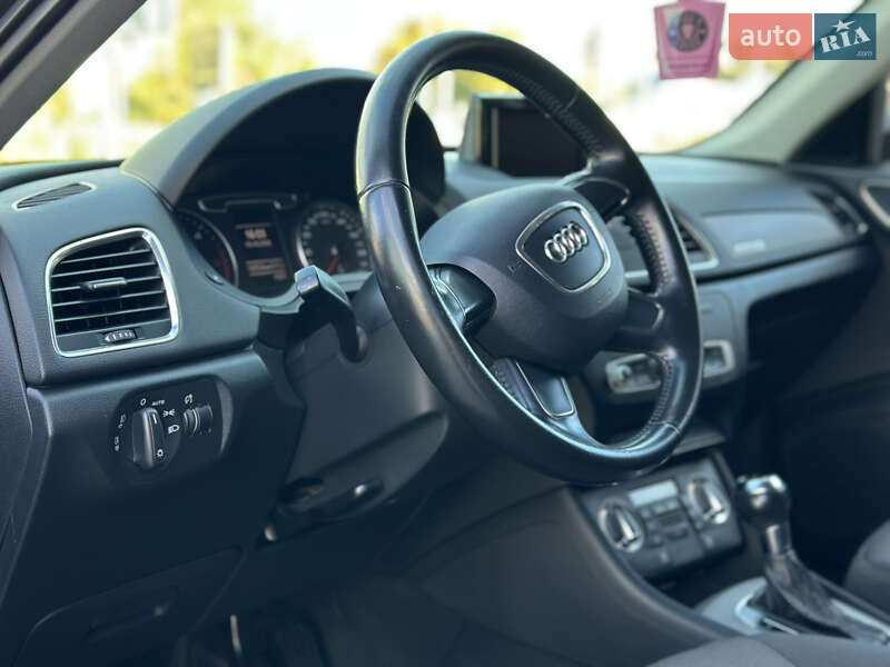 Внедорожник / Кроссовер Audi Q3 2012 в Тернополе фото 46 Внедорожник / Кроссовер Audi Q3 2012 в Тернополе