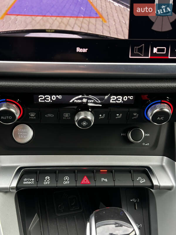 Позашляховик / Кросовер Audi Q3 2019 в Львові фото 13 Позашляховик / Кросовер Audi Q3 2019 в Львові