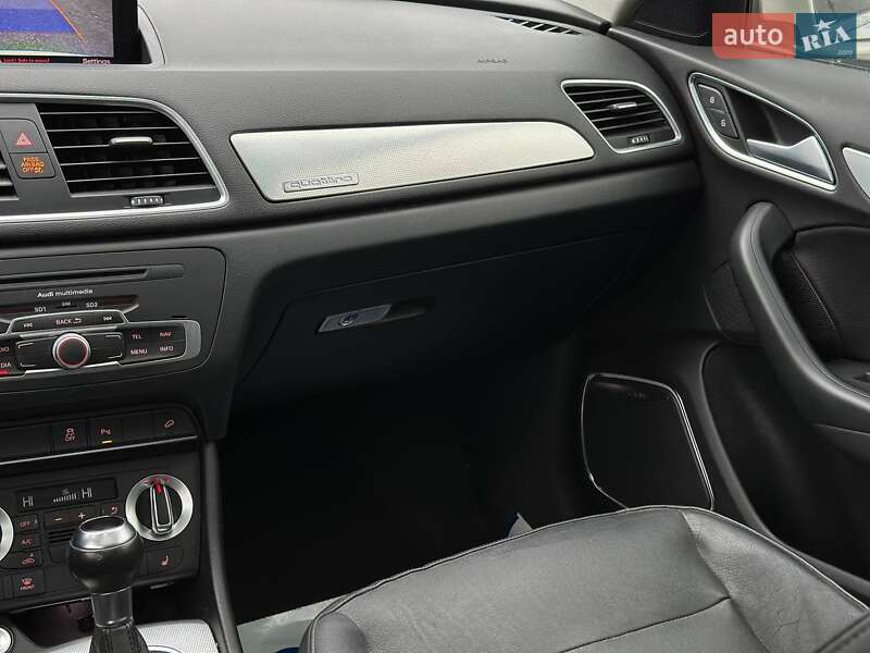 Позашляховик / Кросовер Audi Q3 2014 в Луцьку фото 17 Позашляховик / Кросовер Audi Q3 2014 в Луцьку