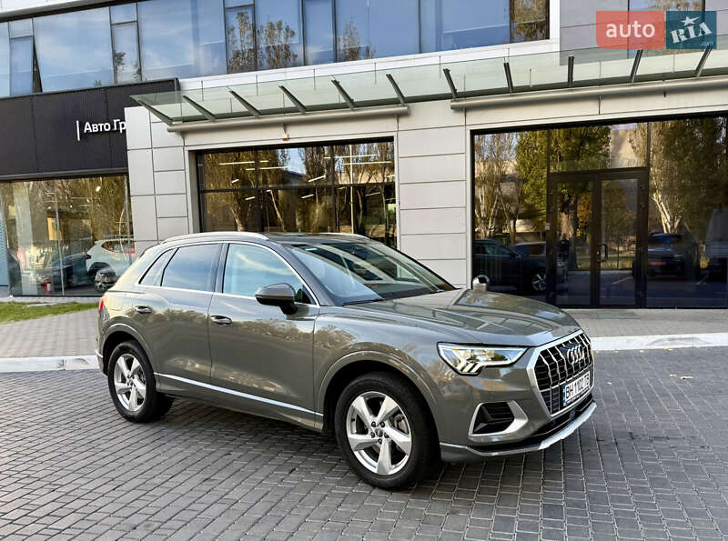 Позашляховик / Кросовер Audi Q3 2019 в Одесі фото 3 Позашляховик / Кросовер Audi Q3 2019 в Одесі