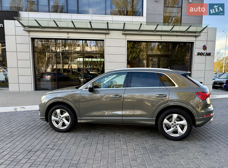 Позашляховик / Кросовер Audi Q3 2019 в Одесі фото 9 Позашляховик / Кросовер Audi Q3 2019 в Одесі