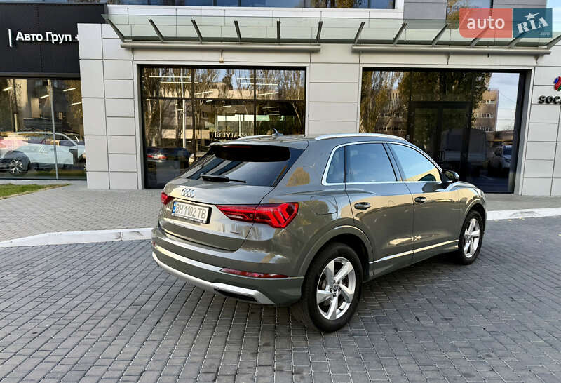 Позашляховик / Кросовер Audi Q3 2019 в Одесі фото 14 Позашляховик / Кросовер Audi Q3 2019 в Одесі