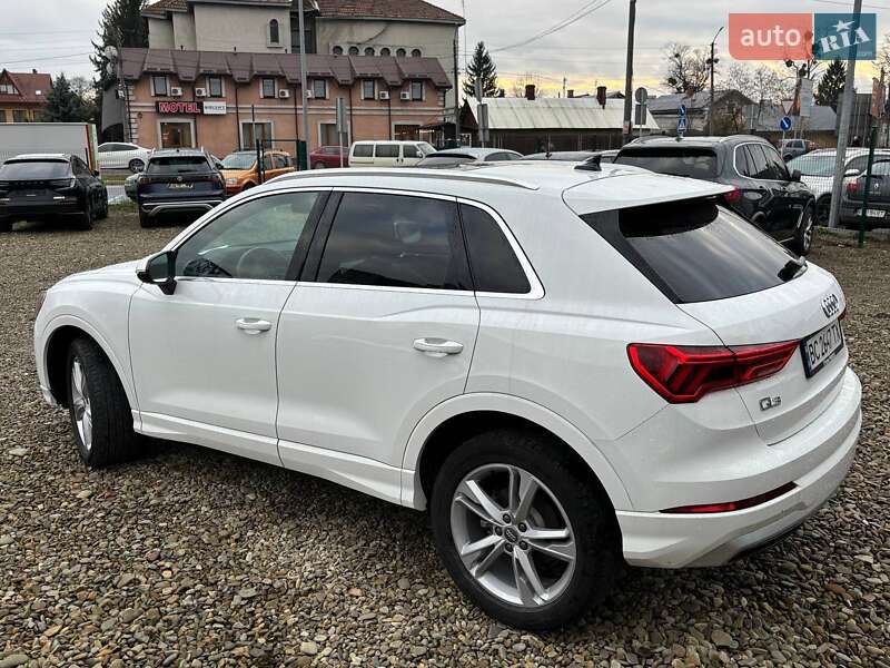 Внедорожник / Кроссовер Audi Q3 2020 в Стрые