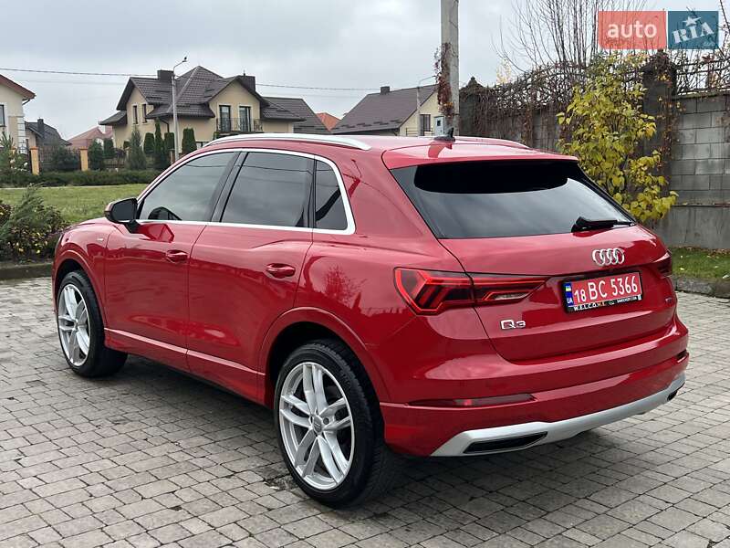 Внедорожник / Кроссовер Audi Q3 2020 в Ровно